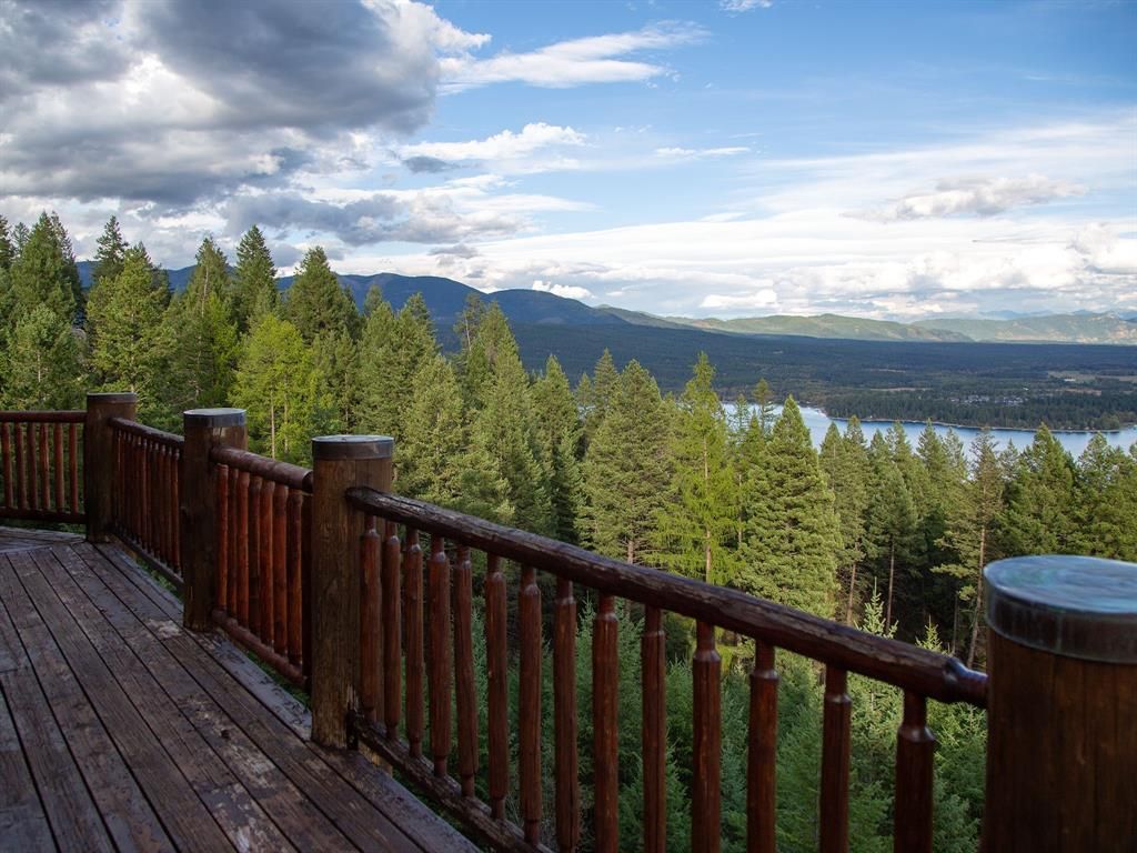 317 Wolf Run Drive, Whitefish, MT 59937 photo 2