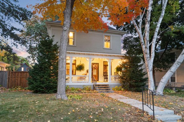 212 Cedar Lake Road S, Minneapolis, MN 55405