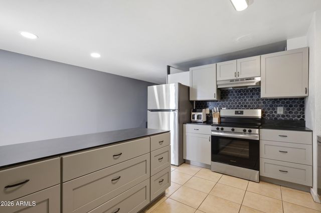 5408 S 46TH Place, Phoenix, AZ 85040