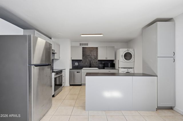 5408 S 46TH Place, Phoenix, AZ 85040