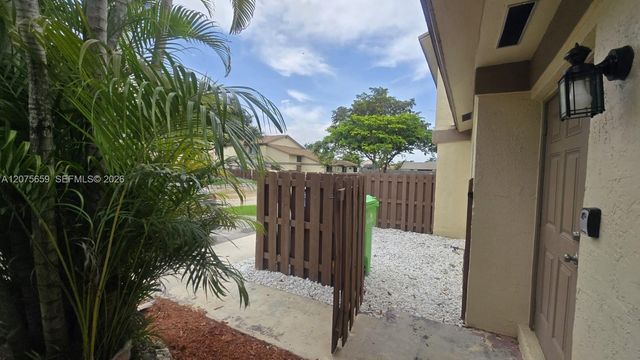 3050 NW 106th Avenue 7, Sunrise, FL 33322