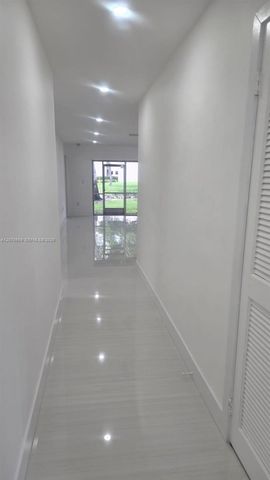 3050 NW 106th Avenue 7, Sunrise, FL 33322