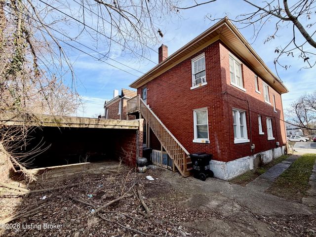 666 Lindell Ave 1, Louisville, KY 40211