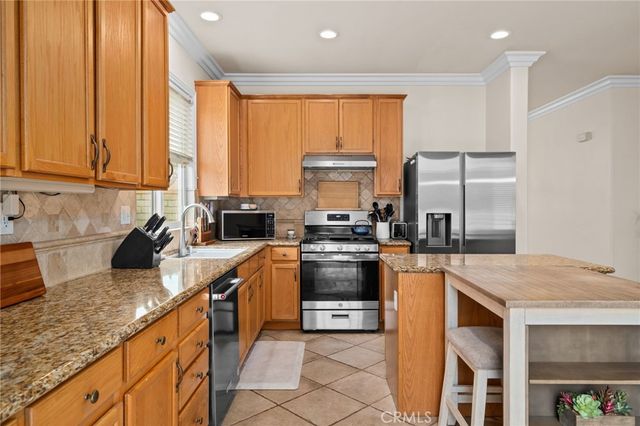 28343 Birdie Street, Moreno Valley, CA 92555