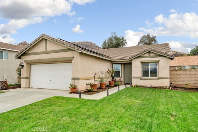 28343 Birdie Street, Moreno Valley, CA 92555