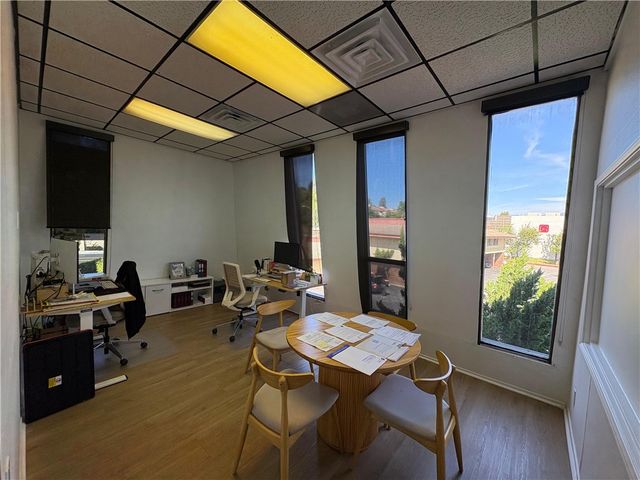 328 S Atlantic Blvd, Monterey Park, CA 91745