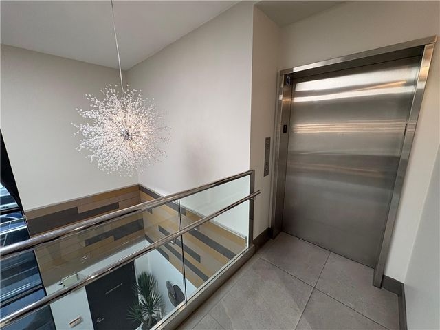 328 S Atlantic Blvd, Monterey Park, CA 91745