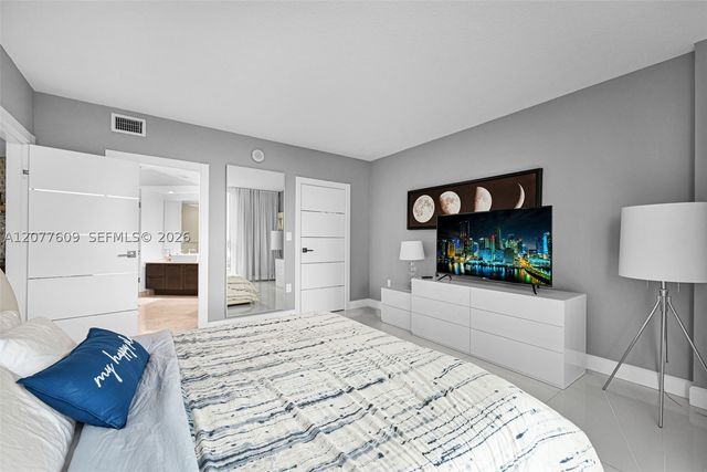250 Sunny Isles Blvd 3-804, Sunny Isles Beach, FL 33160