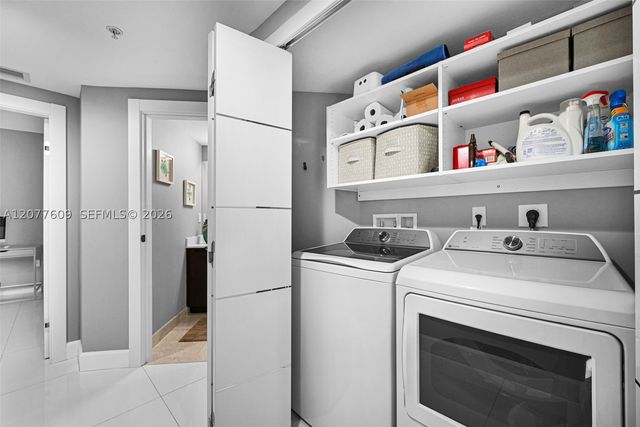250 Sunny Isles Blvd 3-804, Sunny Isles Beach, FL 33160