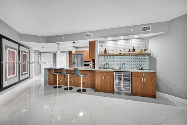 250 Sunny Isles Blvd 3-804, Sunny Isles Beach, FL 33160