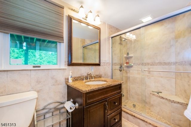 3 Barry Dr, Rockaway Twp., NJ 07866