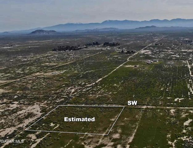 12300 E Avenue G-4, Lancaster, CA 93535