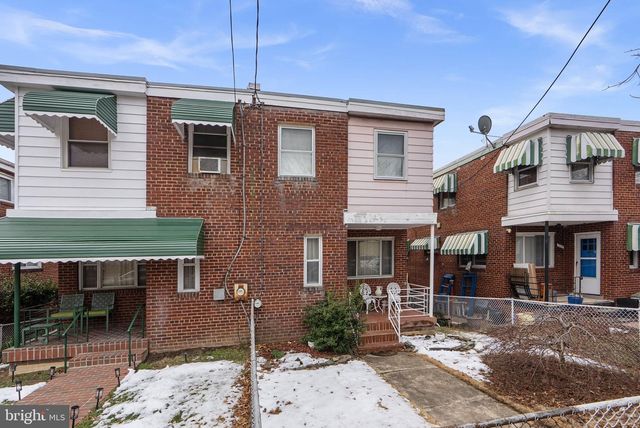 715 OGLETHORPE ST NE, Washington, DC 20011