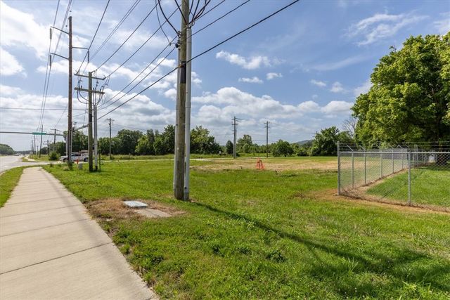 1509 Morningside Drive, Fayetteville, AR 72701