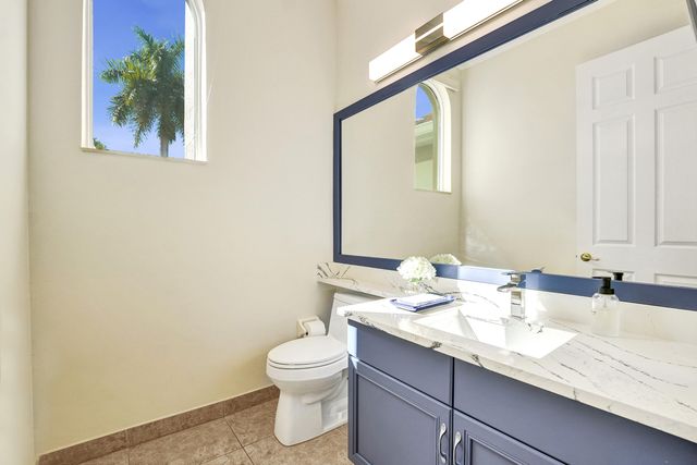 2846 Juniper Lane, Davie, FL 33330