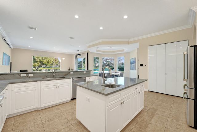 2846 Juniper Lane, Davie, FL 33330