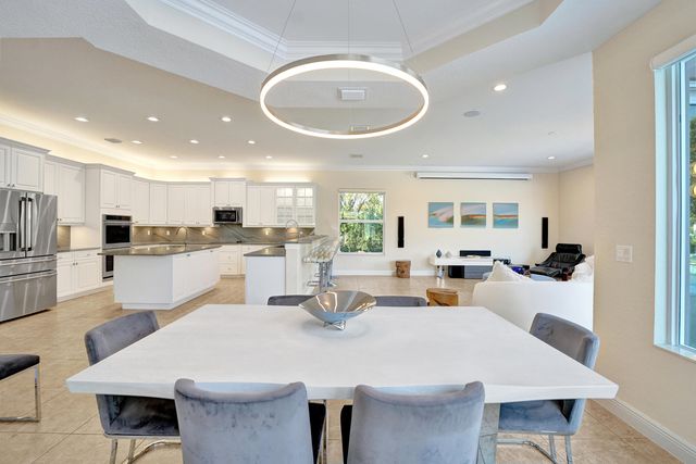 2846 Juniper Lane, Davie, FL 33330