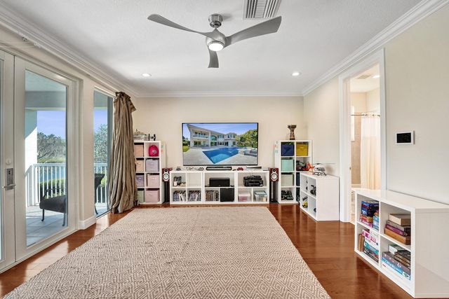 2846 Juniper Lane, Davie, FL 33330