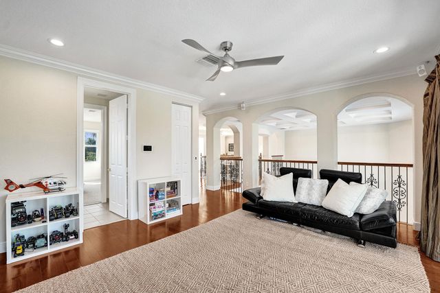 2846 Juniper Lane, Davie, FL 33330