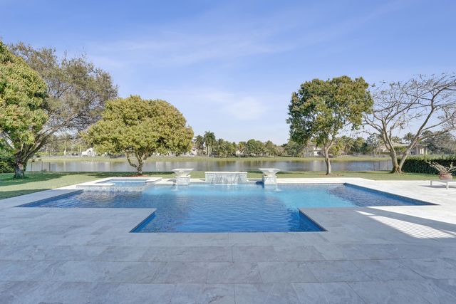 2846 Juniper Lane, Davie, FL 33330