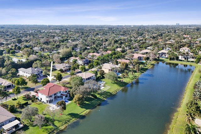 2846 Juniper Lane, Davie, FL 33330