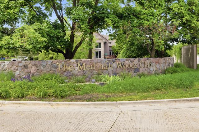 1398 Medinah Drive, Itasca, IL 60143