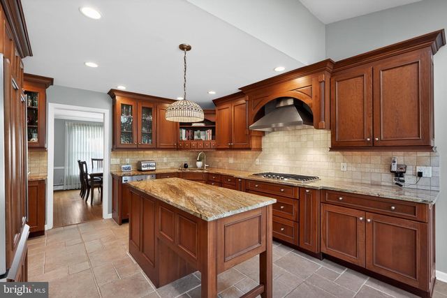 50 SUTPHIN RD, Yardley, PA 19067