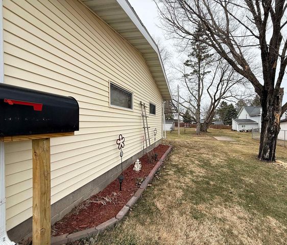 690 ASH STREET, Phillips, WI 54555