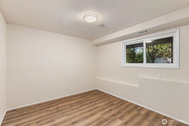 7011 165th Place SW, Edmonds, WA 98026
