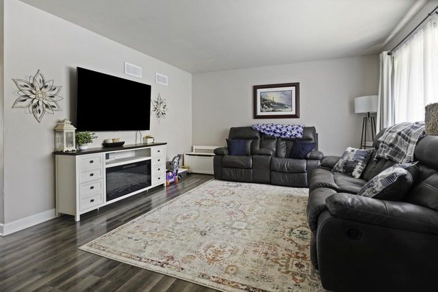 1407 Cleveland COURT, Hartford, WI 53027