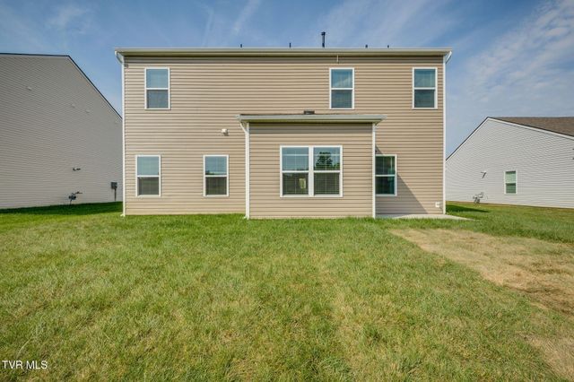 180 Tanasqui Drive, Johnson City, TN 37604