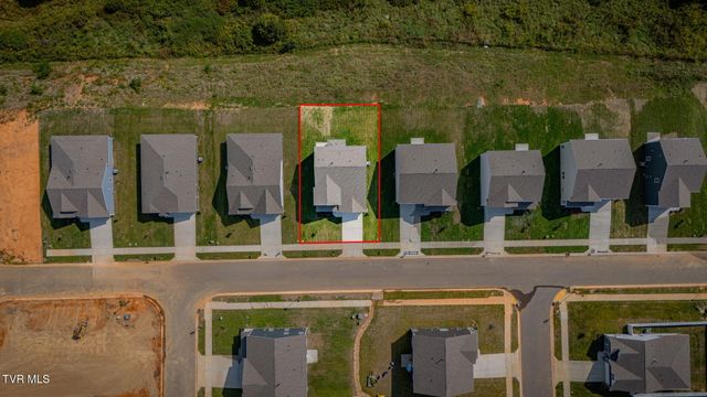 180 Tanasqui Drive, Johnson City, TN 37604