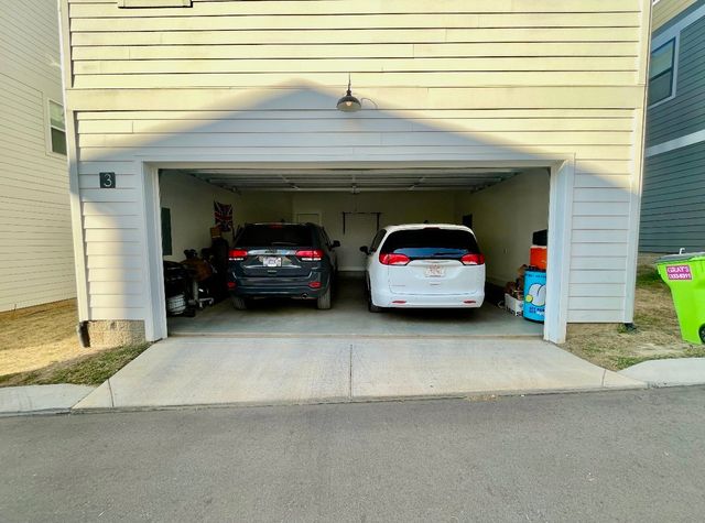 530 Edwin St Unit 3, Nashville, TN 37207