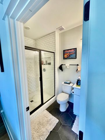 530 Edwin St Unit 3, Nashville, TN 37207