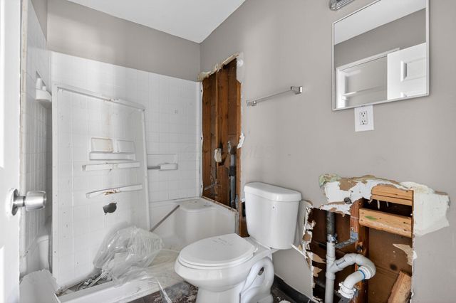 2131 Argyle Drive, Columbus, OH 43219