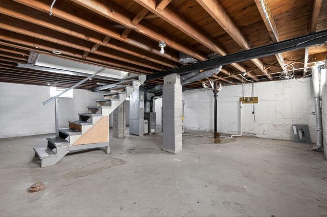 2131 Argyle Drive, Columbus, OH 43219