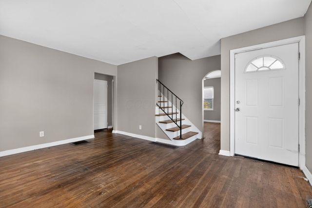 2131 Argyle Drive, Columbus, OH 43219