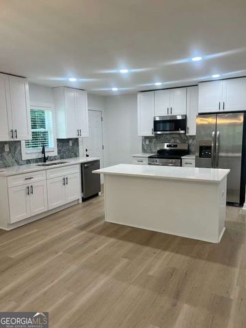 2324 Highview Road, Atlanta, GA 30311