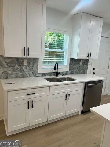 2324 Highview Road, Atlanta, GA 30311