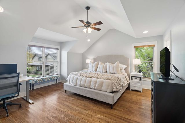 302 Sylvan Park Ln, Nashville, TN 37209