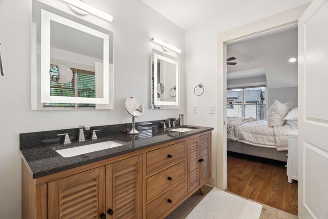 302 Sylvan Park Ln, Nashville, TN 37209