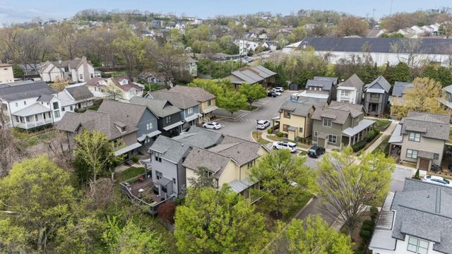 302 Sylvan Park Ln, Nashville, TN 37209