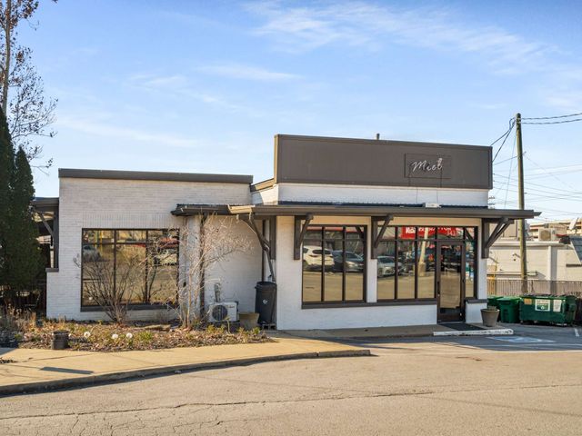 302 Sylvan Park Ln, Nashville, TN 37209