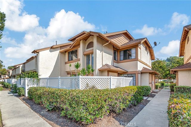 2245 Cheyenne Way 46, Fullerton, CA 92833