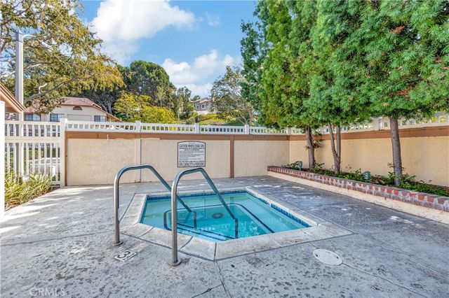 2245 Cheyenne Way 46, Fullerton, CA 92833