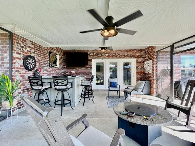 169 Tigerlily Dr, Houma, LA 70360