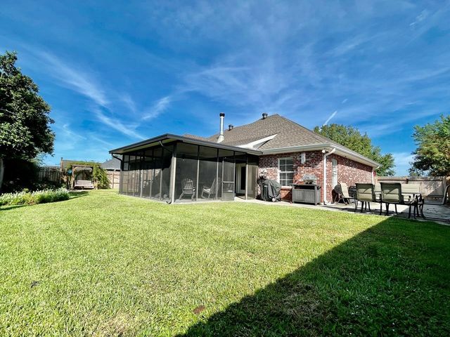 169 Tigerlily Dr, Houma, LA 70360