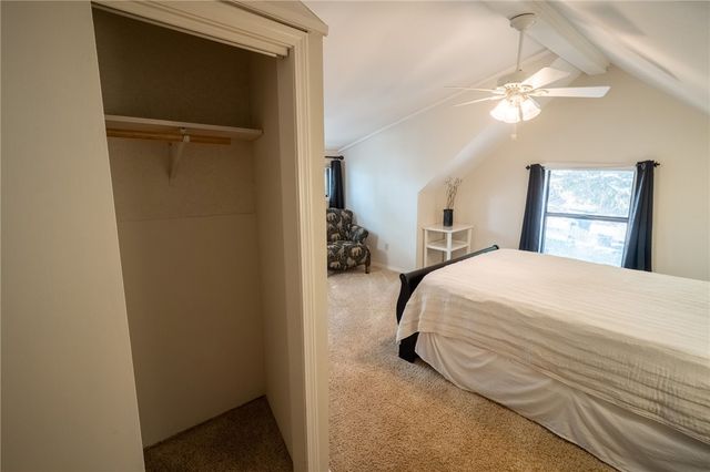172 N Bluff Road, Eureka Springs, AR 72631