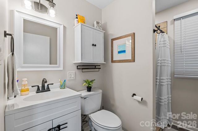 1348 Jenkins Valley Road, Alexander, NC 28701