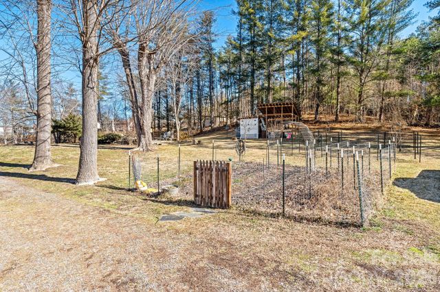 1348 Jenkins Valley Road, Alexander, NC 28701